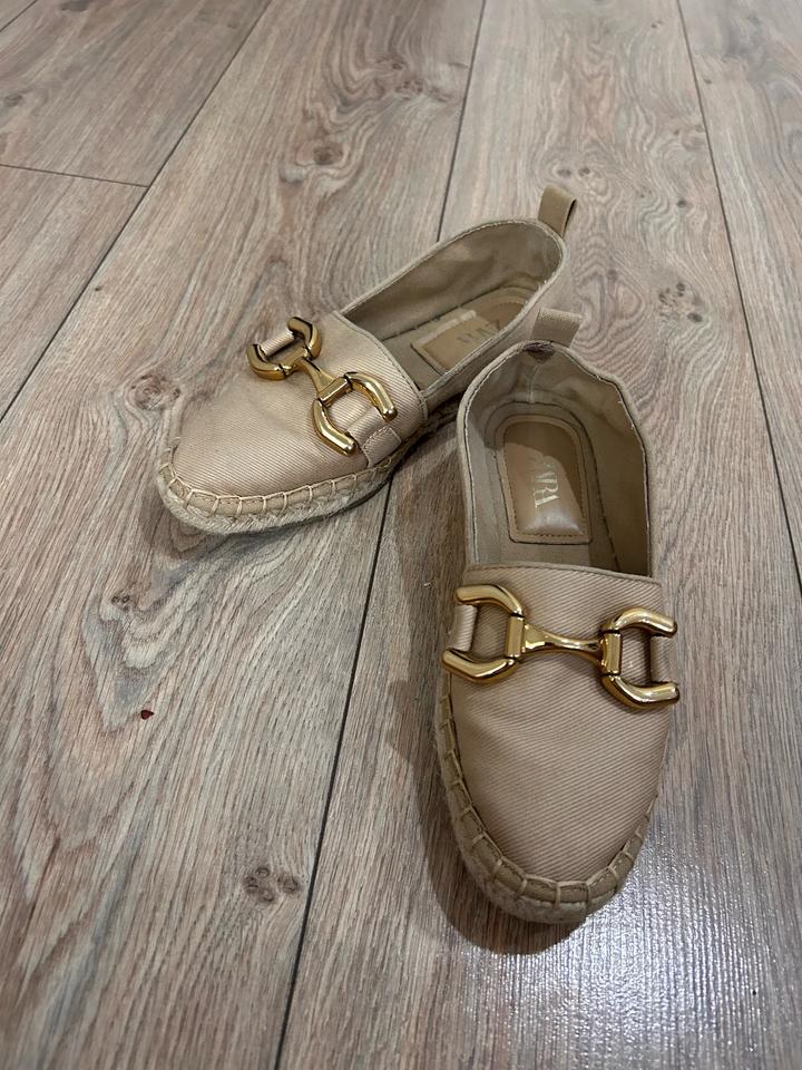 Эспадрильи ZARA