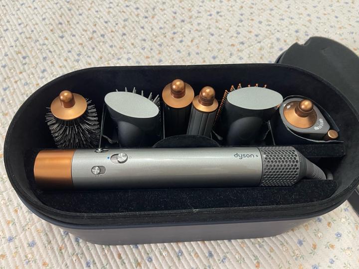 Dyson
