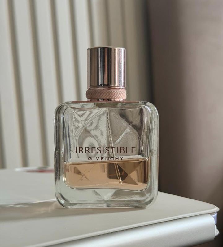 Парфюмерная вода Givenchy Irresistible