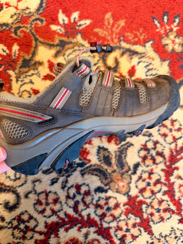 Keen кроссовки