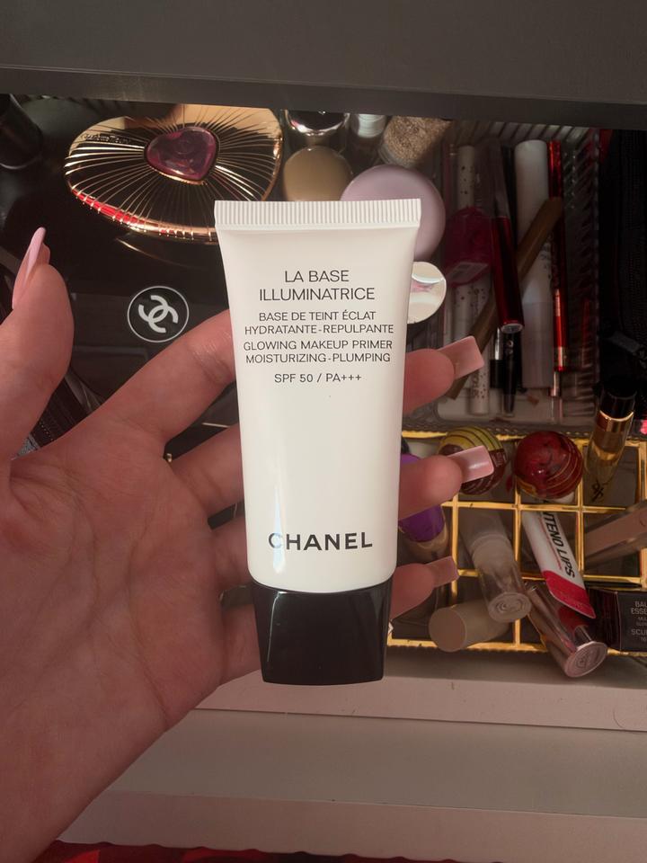 CHANEL La Base Illuminatrice праймер под макияж spf 50+