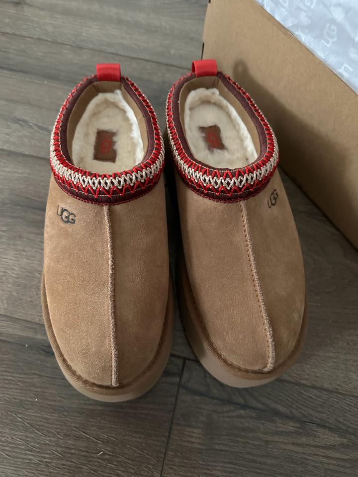 UGG