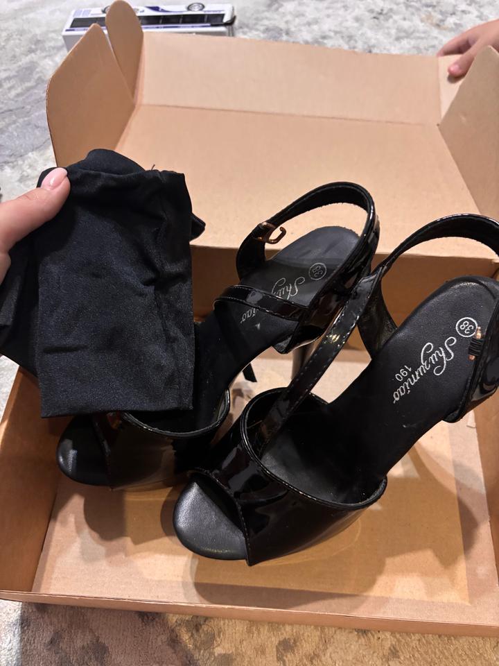 heels