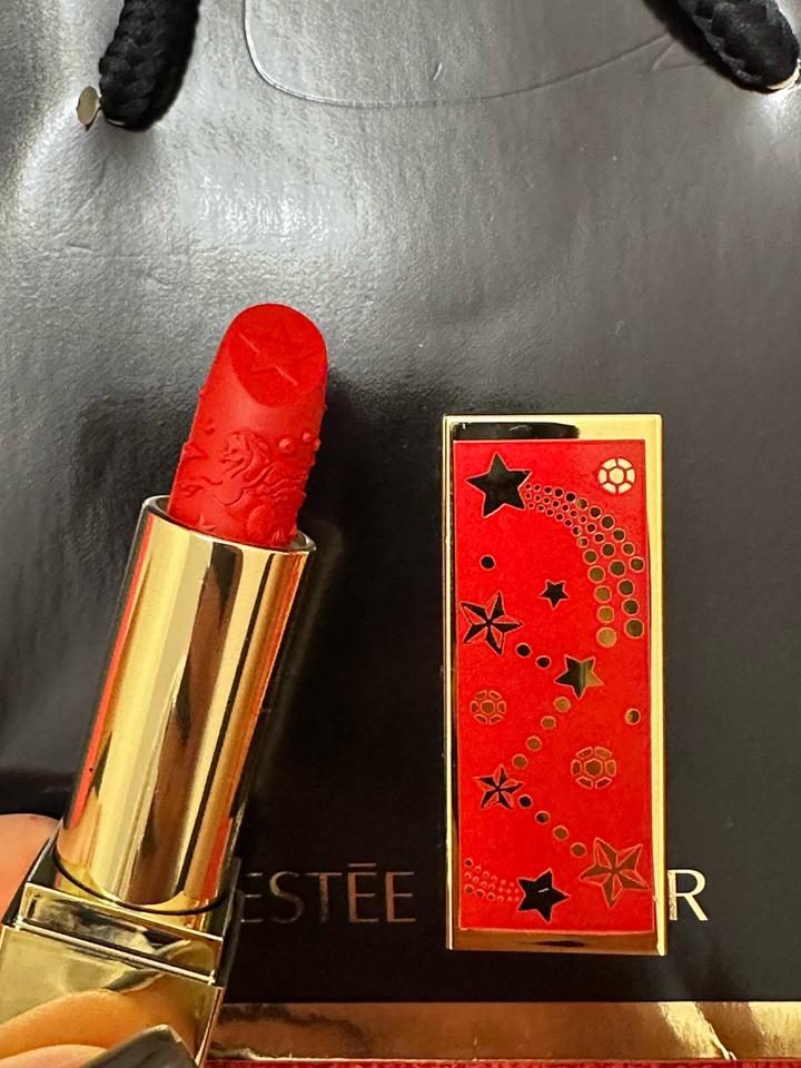 Estée Lauder