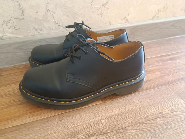 Dr. Martens