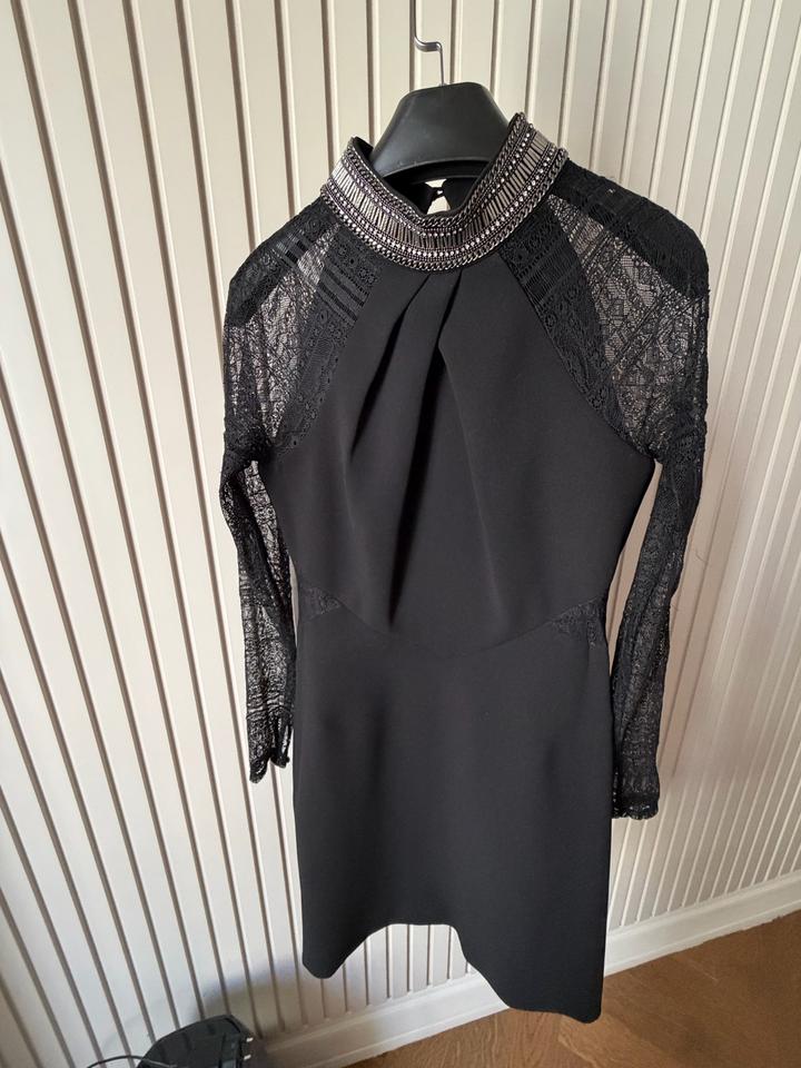 Платье Karen Millen