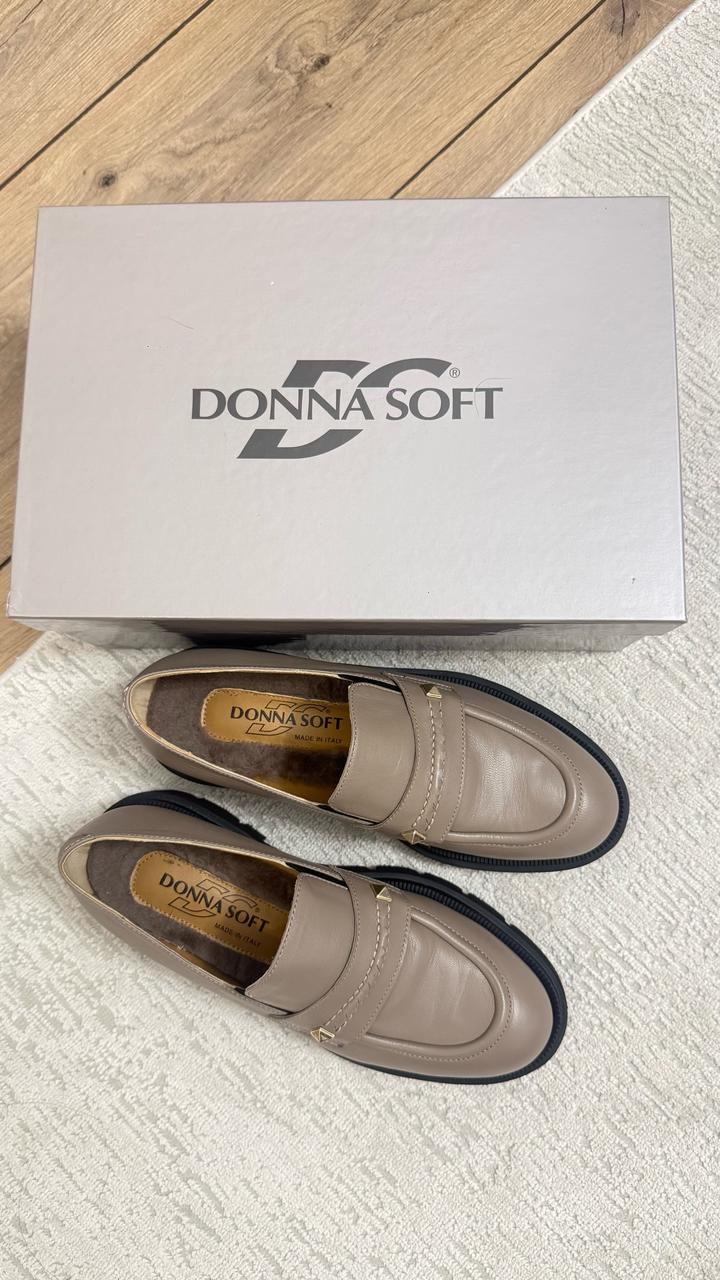 Лоферы Donna soft made in Italy 37/5 подойдут на 38  утепленные,  мягкие