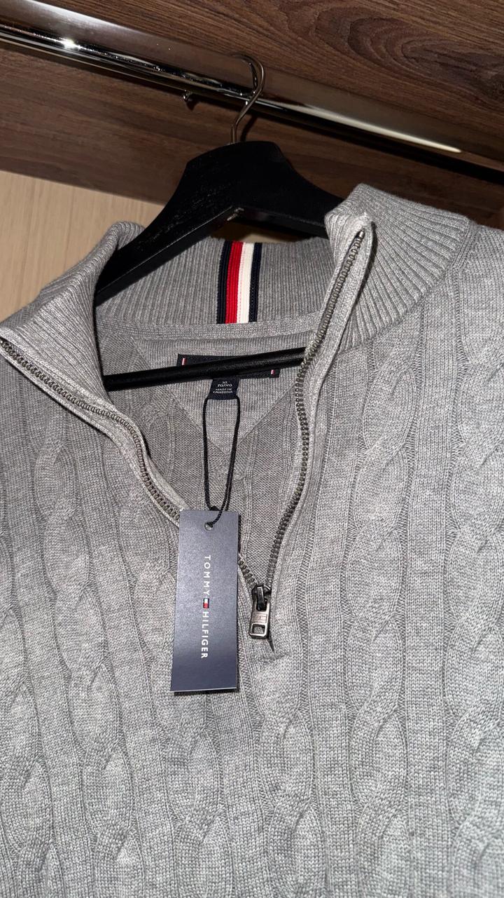 Свитер Tommy Hilfiger