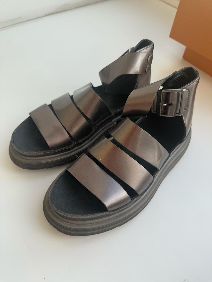 Сандали Dr. Martens Clarissa II