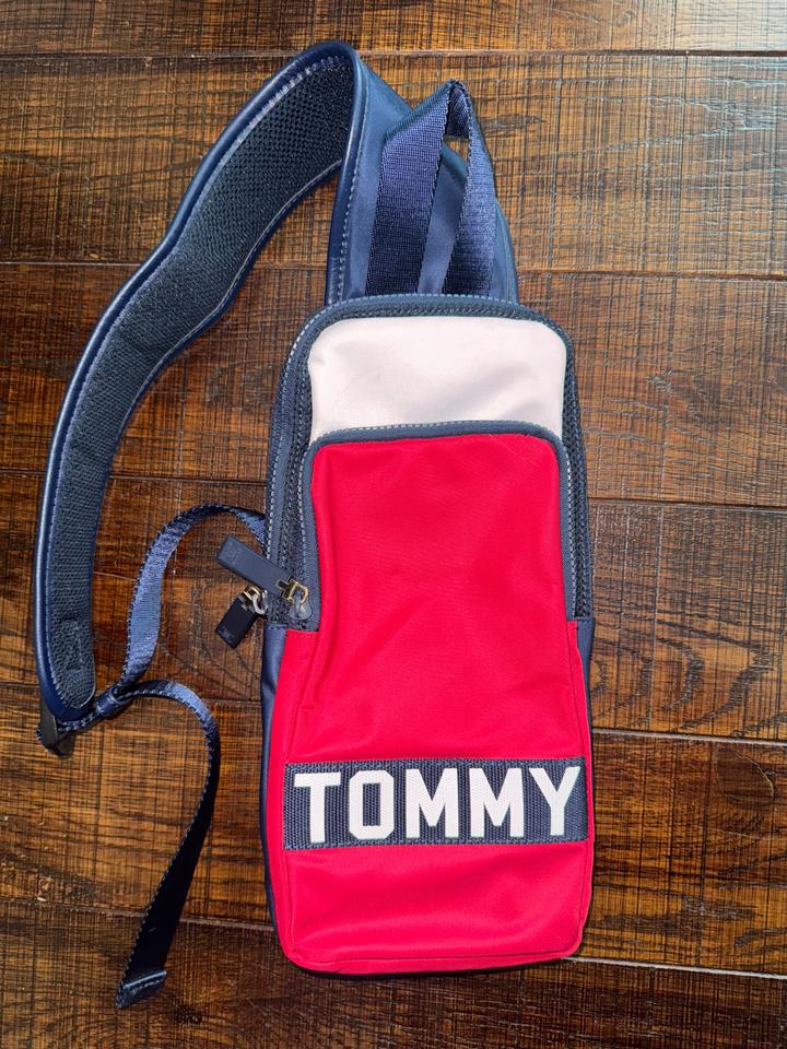 Tommy Hilfiger