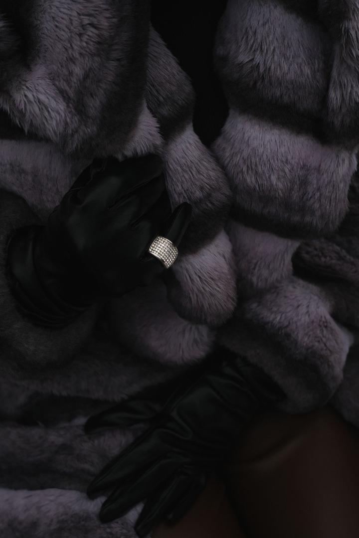 TIOR BOUTIQUE