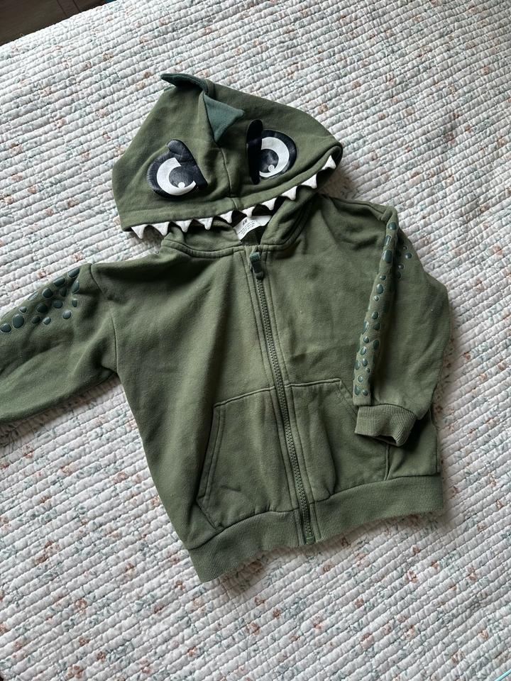 H&M