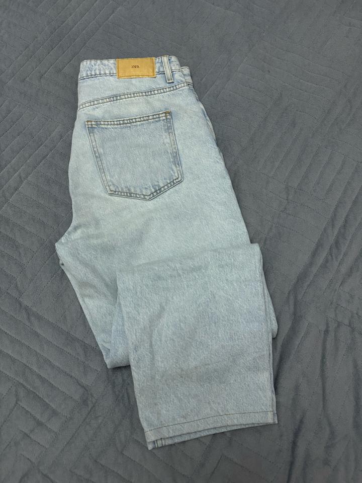 Джинсы ZARA