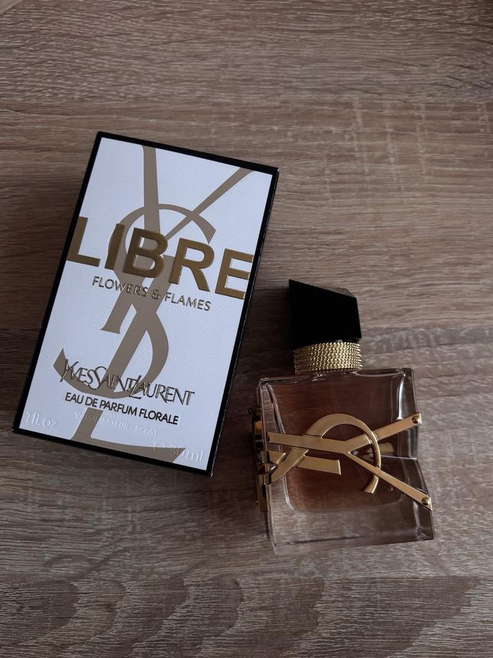 Yves Saint Laurent Libre Flowers & Flames парфюмерная вода