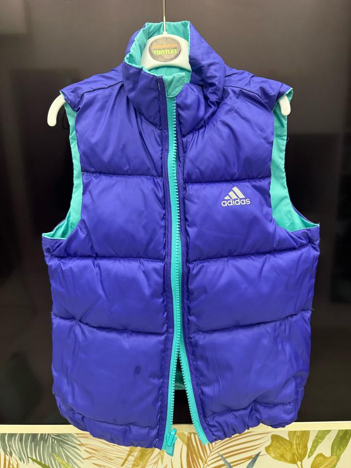 Двусторонняя жилетка adidas