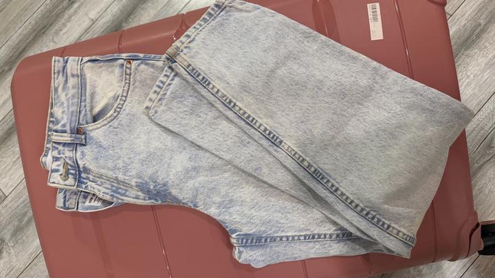 Джинсы Bershka