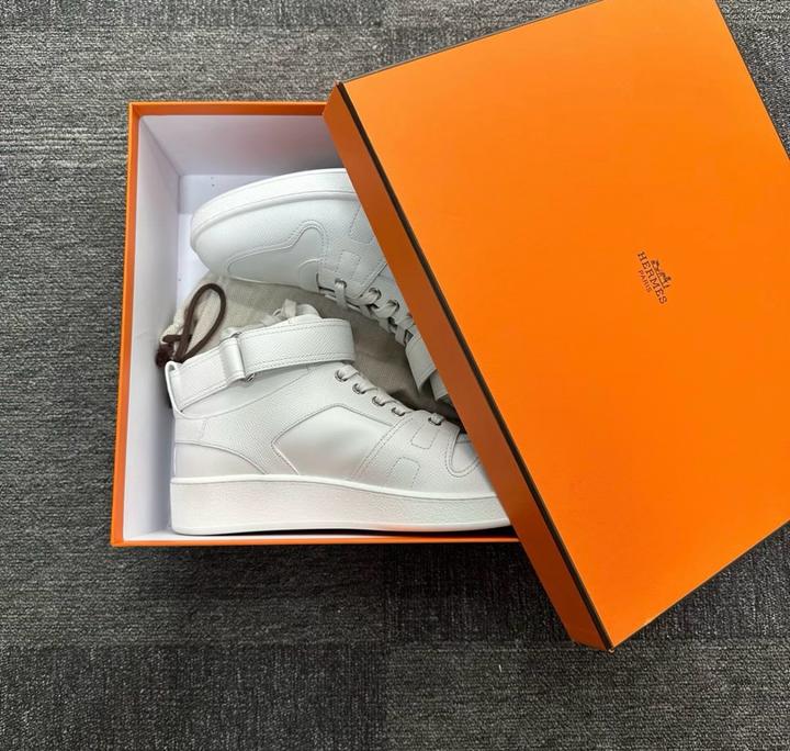 Hermès