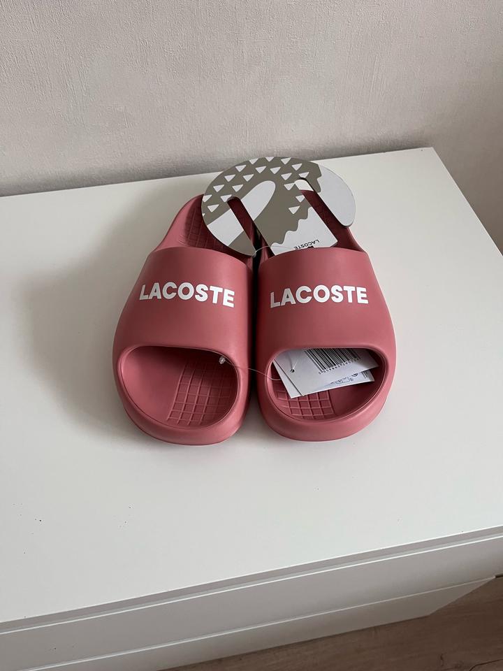 Шлепанцы Lacoste