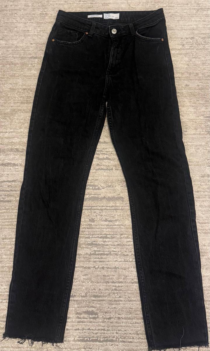 Женские джинсы Bershka