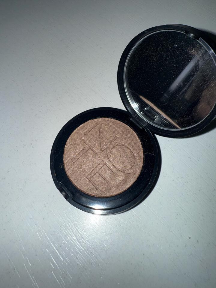 NOTE Luminous Silk Mono Eyeshadow