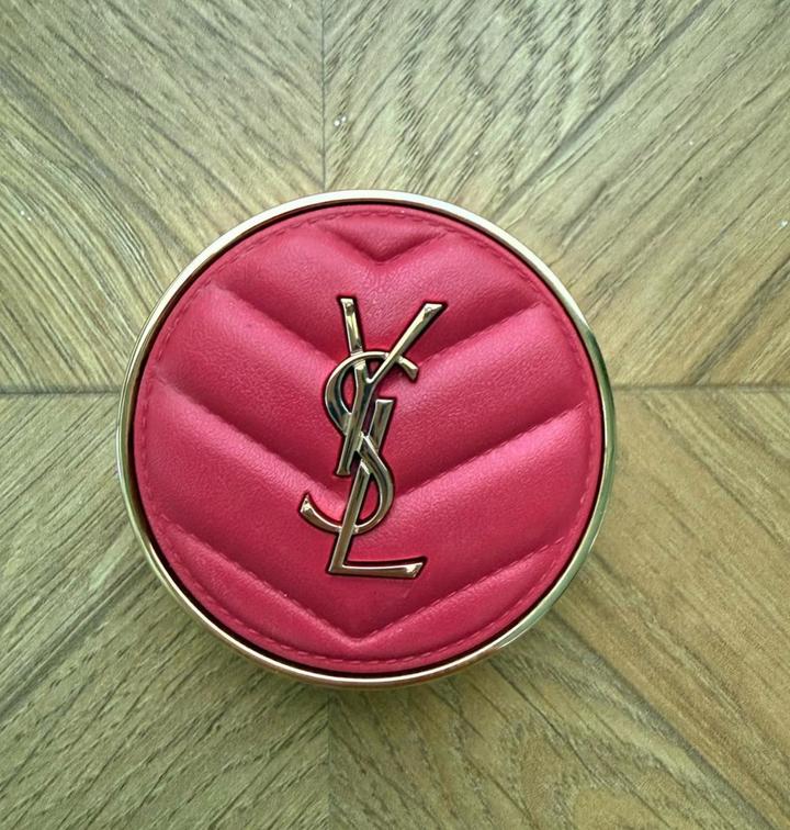 Yves Saint Laurent