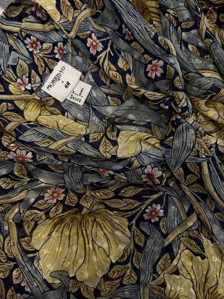 Блуза Morris & Co x H&M с цветочным принтом