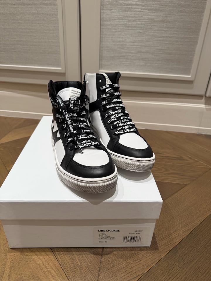 ZADIG&VOLTAIRE
