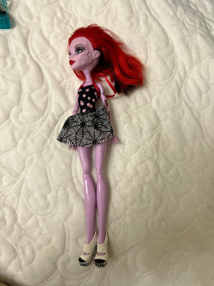 monster high Оперетта