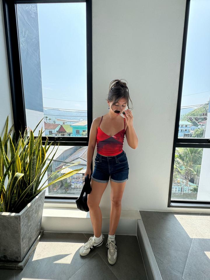 Levi's