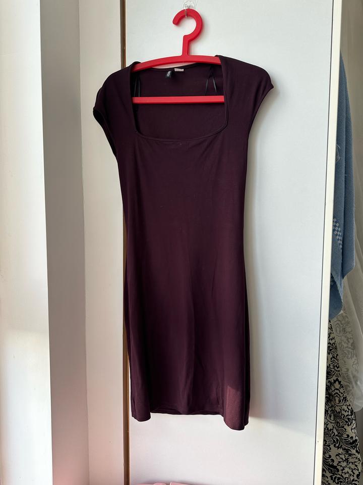 Платье H&M