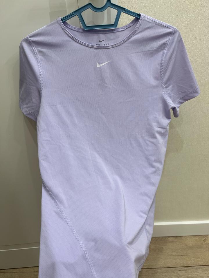 Футболка Nike Dri-FIT