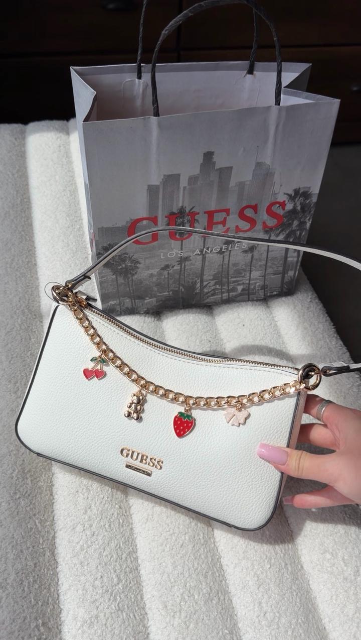 Сумка-багет Guess