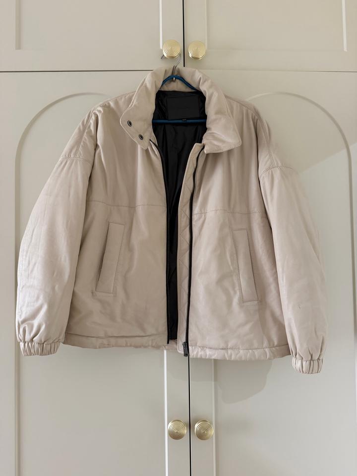 Massimo Dutti Кожаная куртка