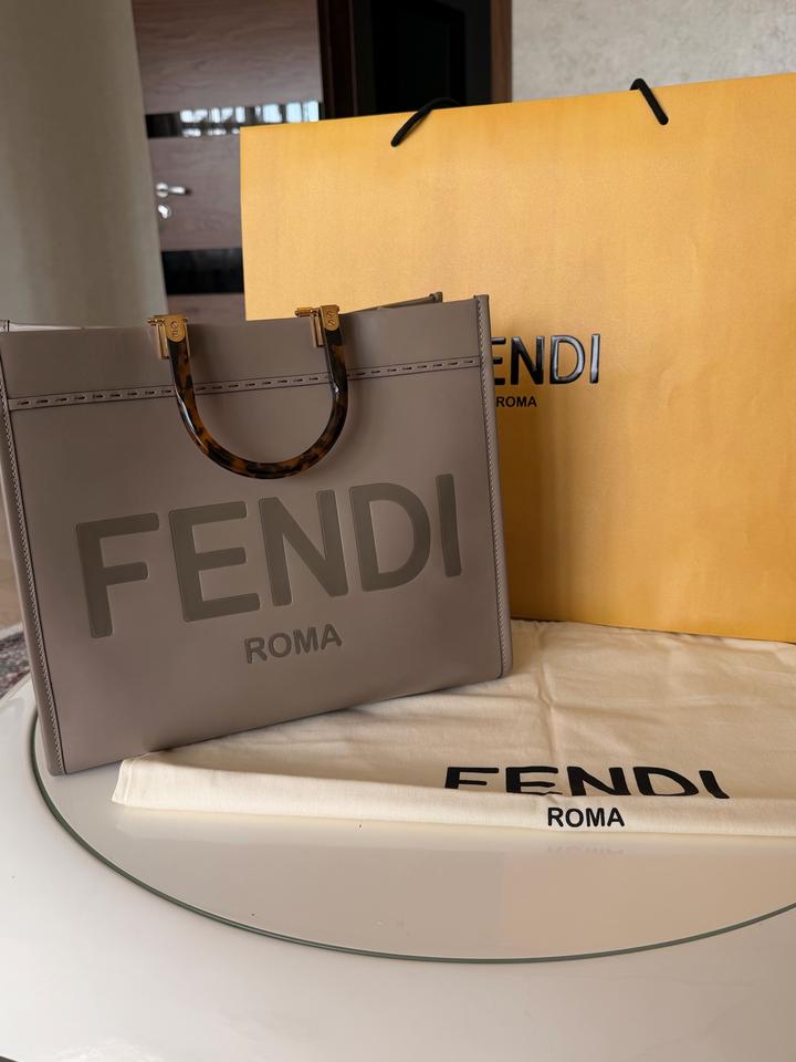 Fendi Sunshine Medium сумка-тоут