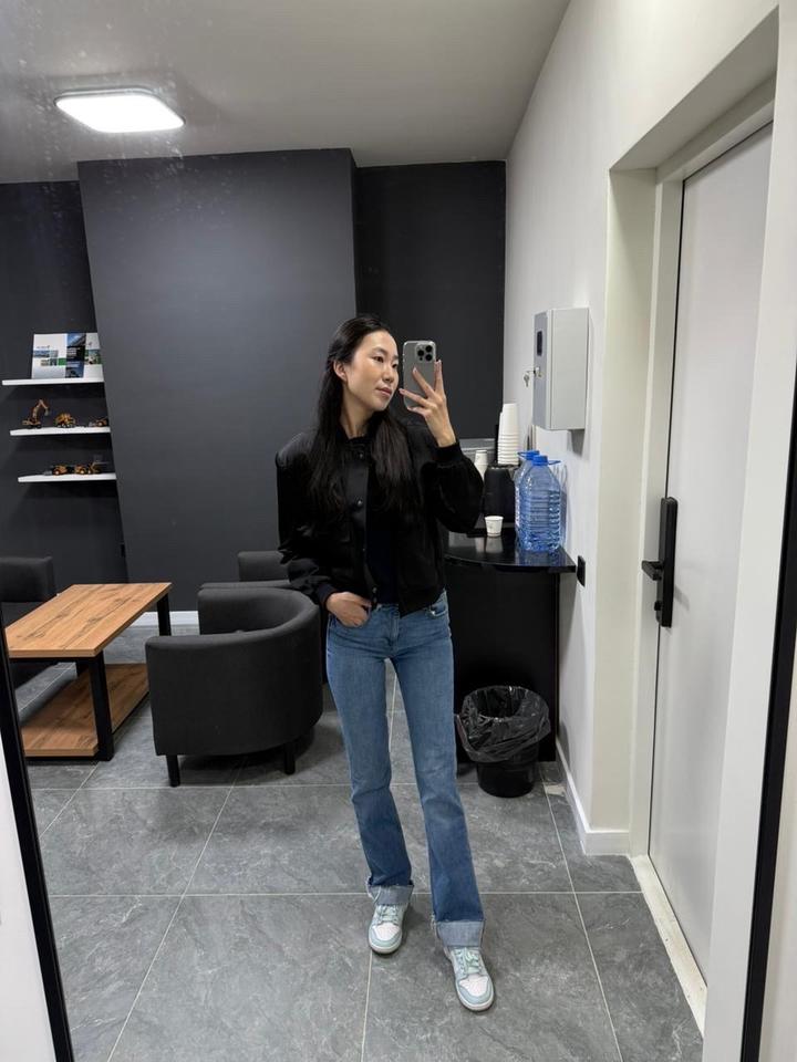 Джинсы Zara