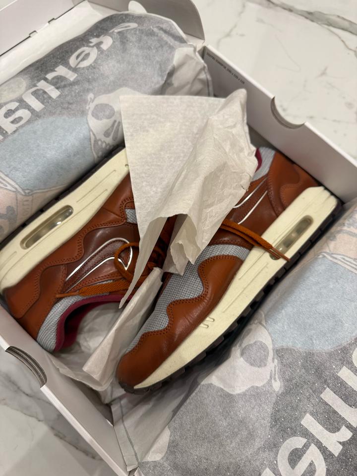 Nike