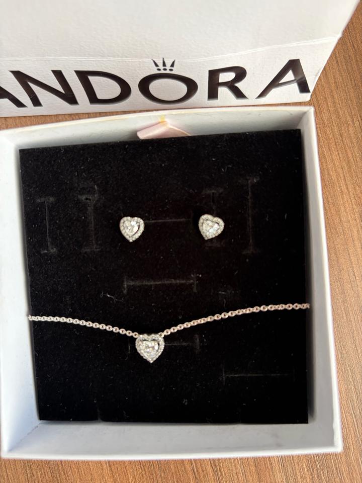 Комплект украшений Pandora колье и серьги