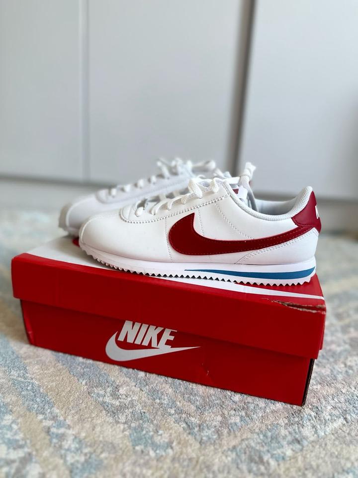 Nike