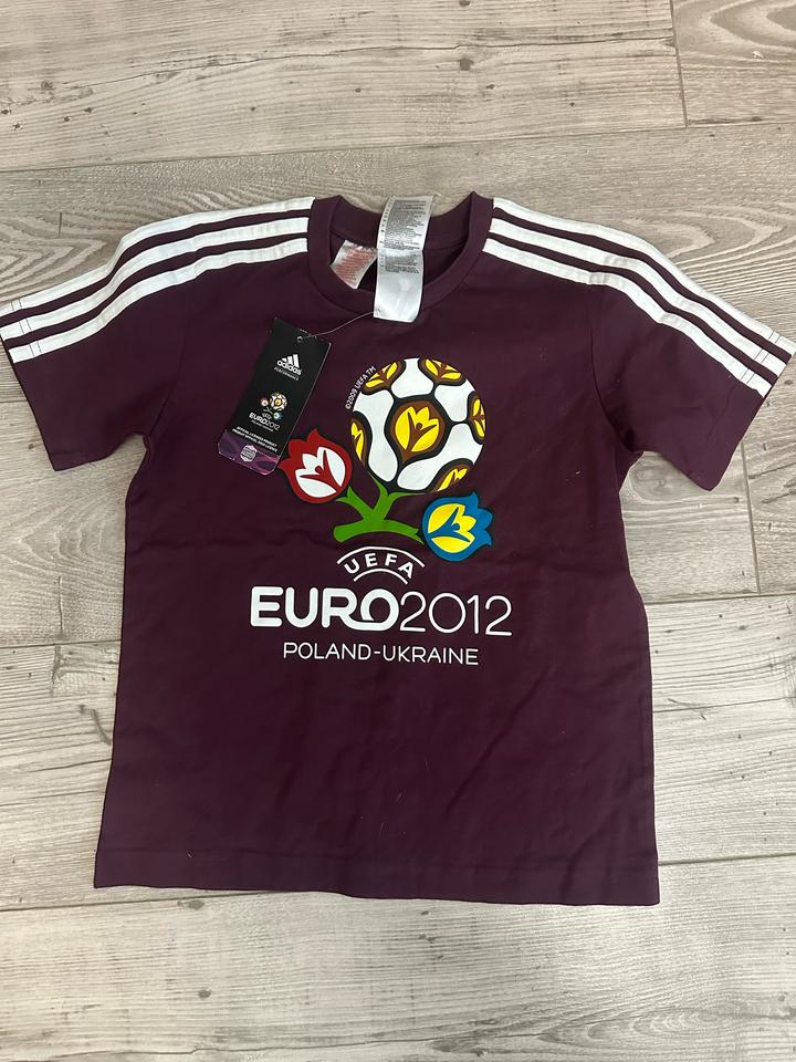 Футболка Adidas UEFA EURO 2012, новая с биркой