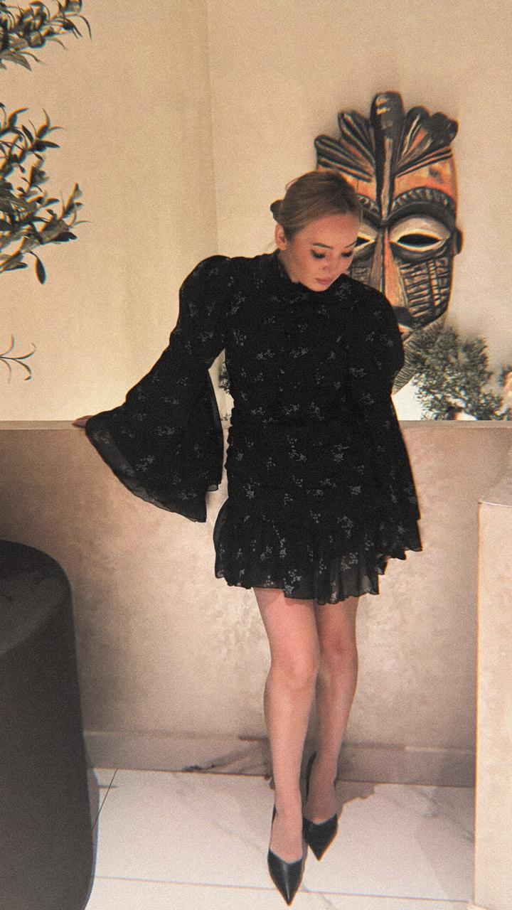 fashion items Платье мини с объемными рукавами