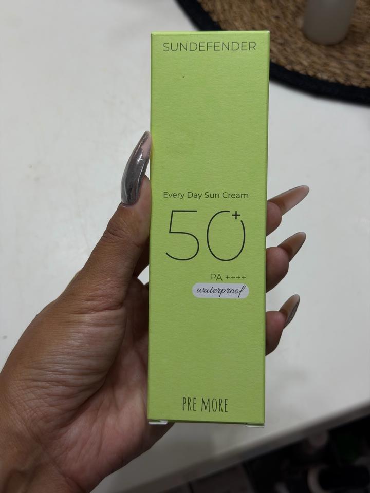 PRE MORE Солнцезащитный крем Sundefender SPF 50+