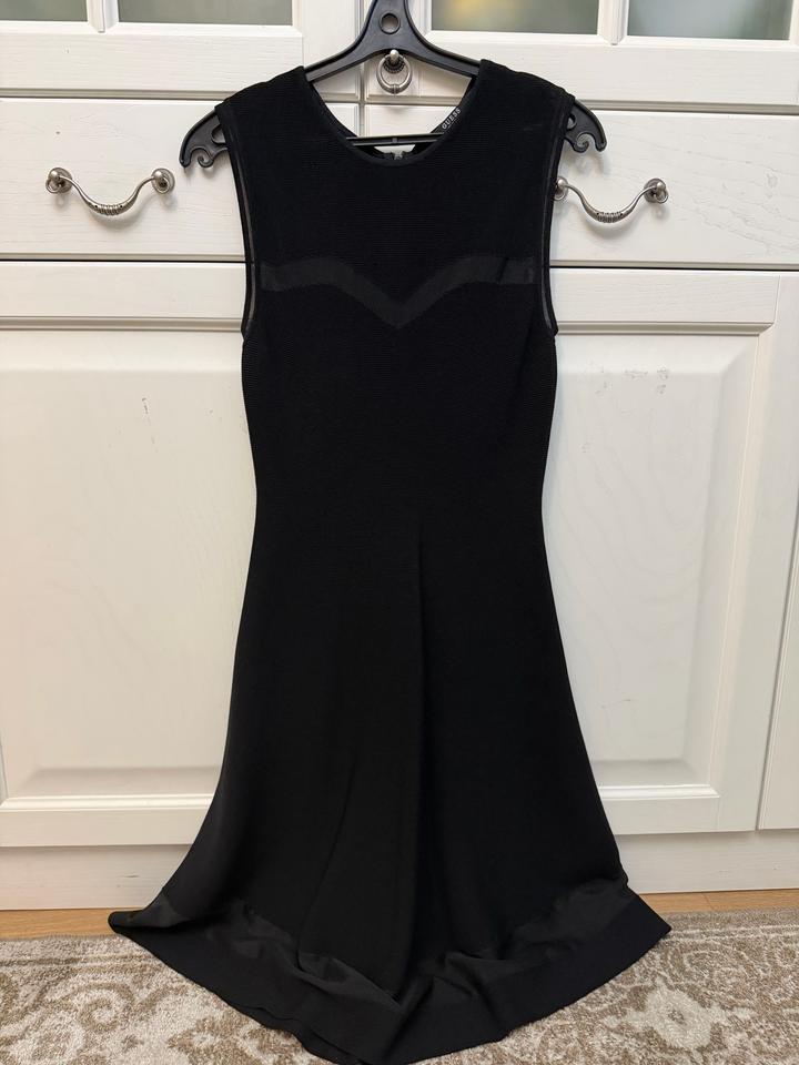Платье GUESS by Marciano