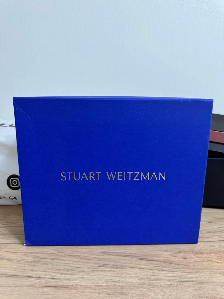 Stuart Weitzman