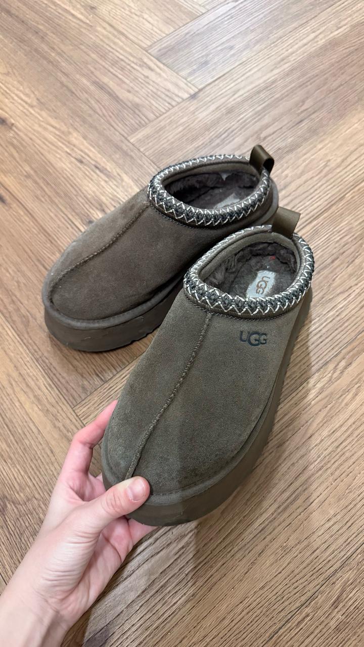 UGG