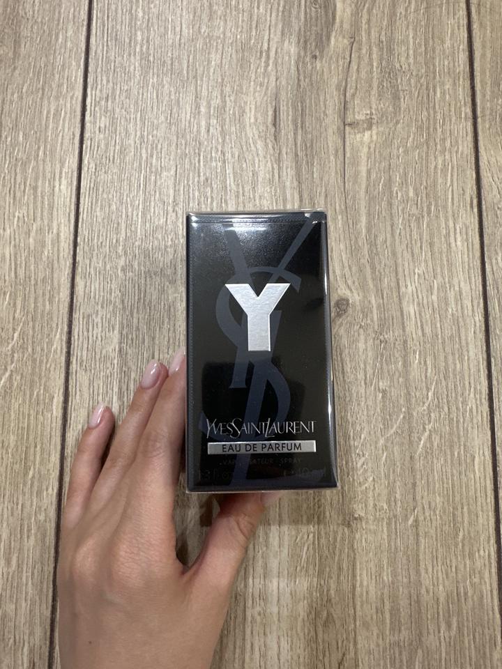 Yves Saint Laurent