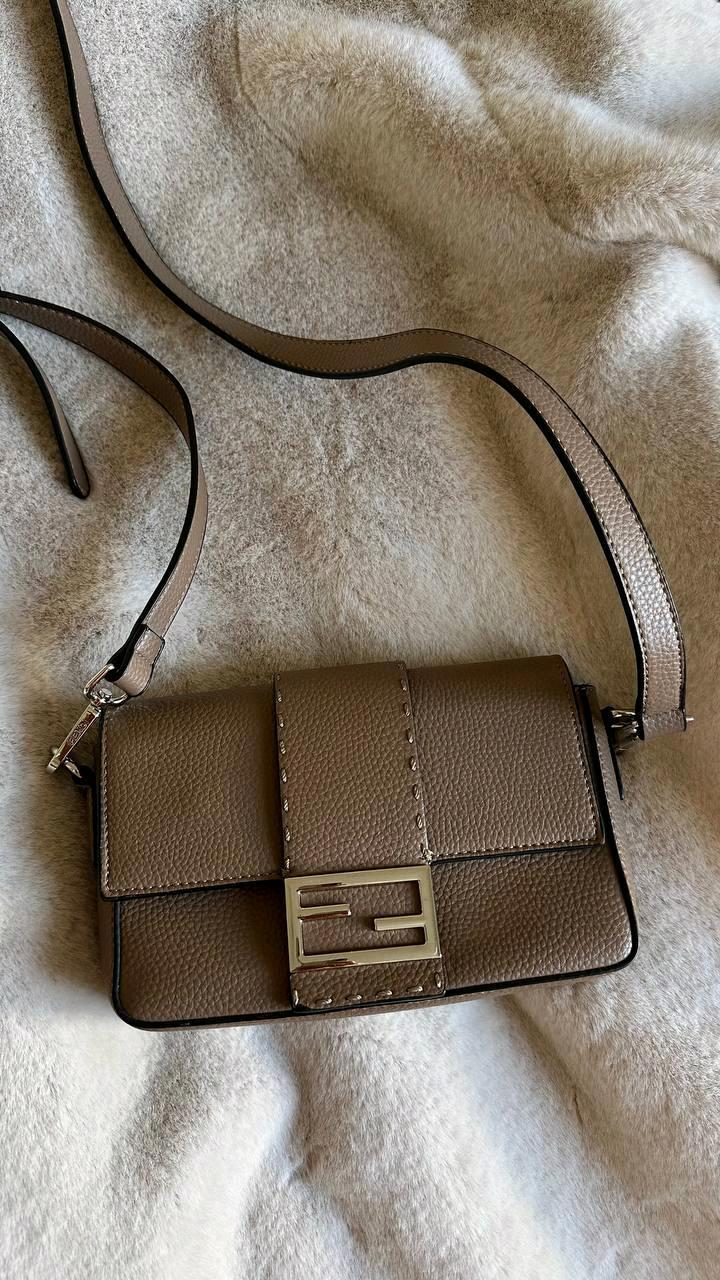 Сумка Fendi