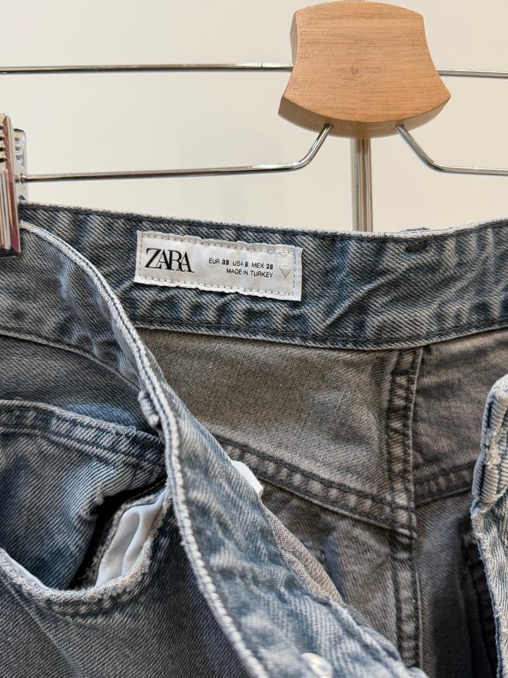 Джинсы ZARA