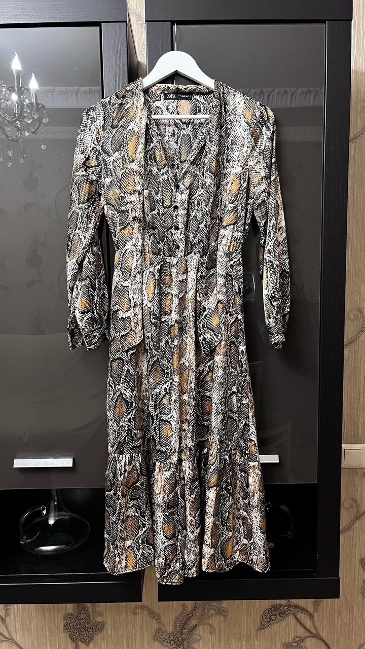 Платье Zara