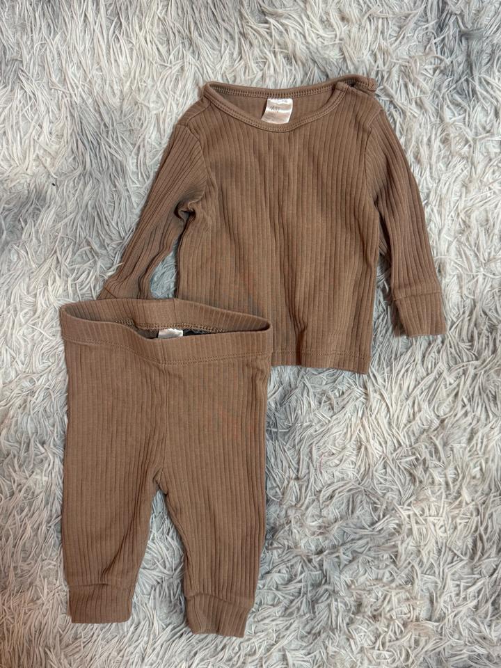 H&M