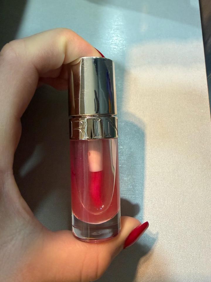 Clarins